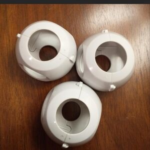 White Plastic Cable Cord Clips - Set of 3